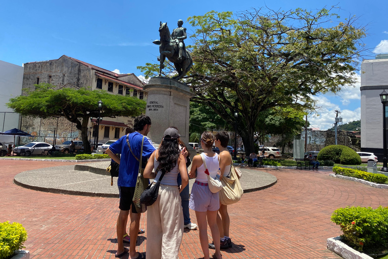 Panama Old Town Tour: Get to know our history and culture Panama Old Town Tour SPANISH: Get to know our history and culture