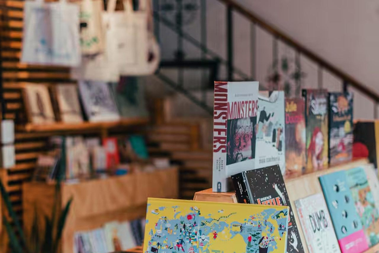 Bogotá: Chapinero Alto Walk with Coffee &amp; Local Market