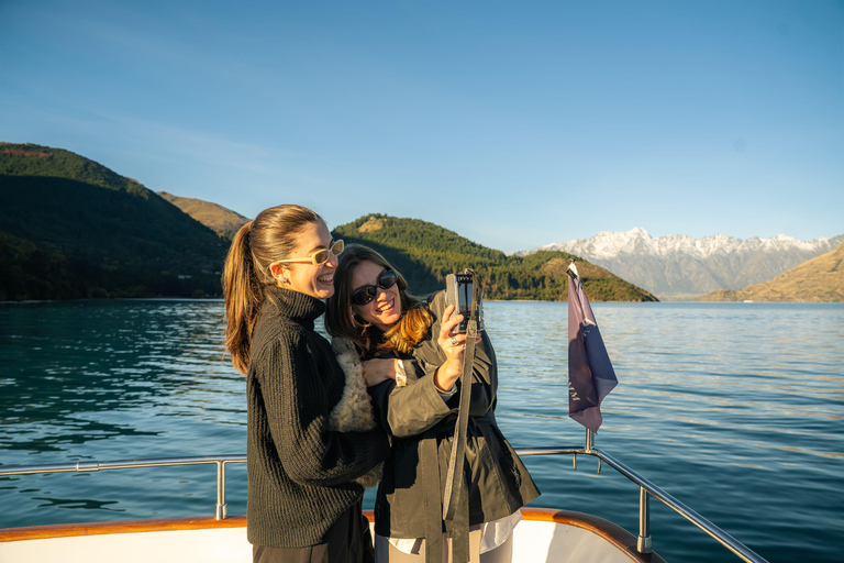 Lake Wakatipu Mulled Wine Cruise
