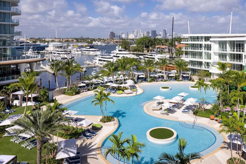 Fort Lauderdale: Pier Sixty-Six Resort Pool Day Pass
