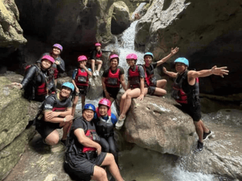 Cebú: Tour de medio día por las cataratas Kawasan con almuerzo