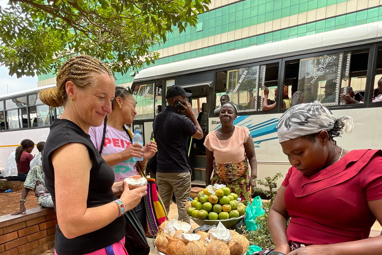 Kampala: Female-Guided Walking Tour