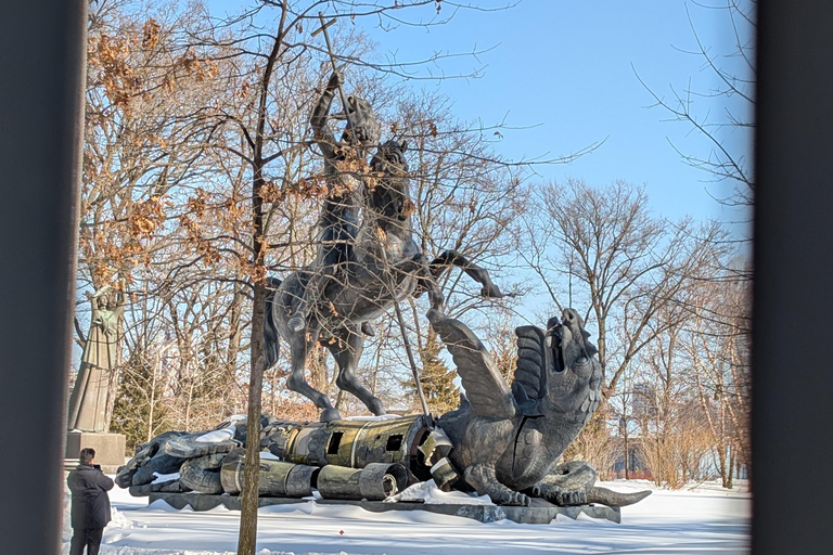 NY Midtown Secrets: Grand Central, Chrysler & United Nations Tour in English language