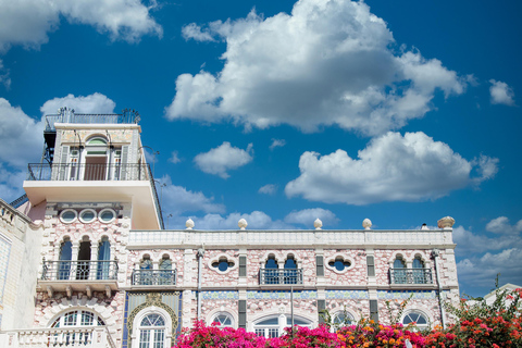 Lisbon: Old Town Tuk-Tuk Tour. Lisbon: Private Guided Historical Old Town Tour by Tuk-Tuk
