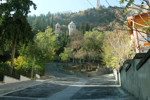 Tbilisi: Mtatsminda Pantheon Guided Tour