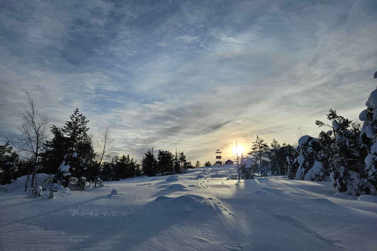Kemi-Tornio: Kivalot Hills and Jägercabin Guided Hike