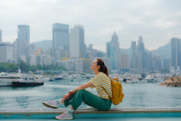 Hong Kong Skyline & Waterfront Private Photoshoot Standard: 20 photos | 30 mins