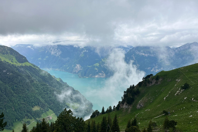 Lucerna: excursión guiada por la cresta de Stoos con trayecto en teleférico