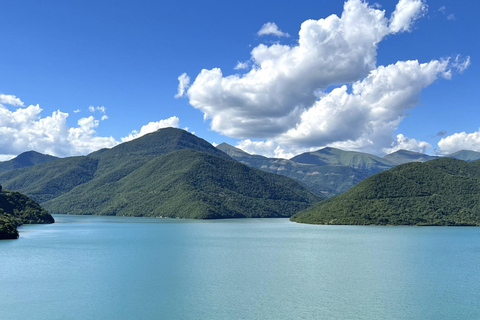 Tbilisi: Day Trip To Kazbegi Including Hotel Pick Up