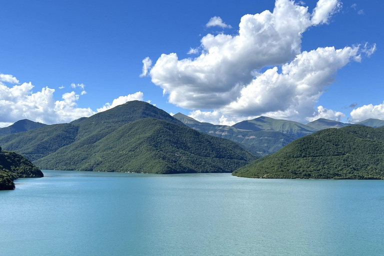 Tbilisi: Day Trip To Kazbegi Including Hotel Pick Up