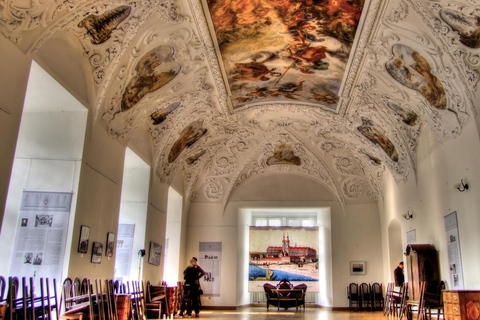 Wrocław: Lubiąż Abbey Private Half-day Tour with Transfer