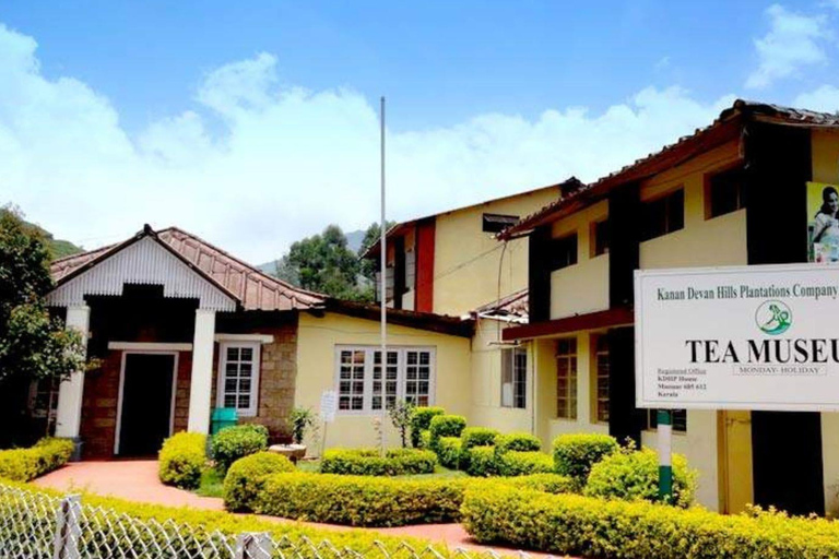 Kochi: 7-Day Kerala Private Tour with Houseboat Stay