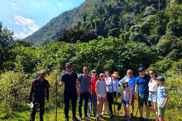 Vang Vieng: Guided Cultural Heritage & Waterfall Tour