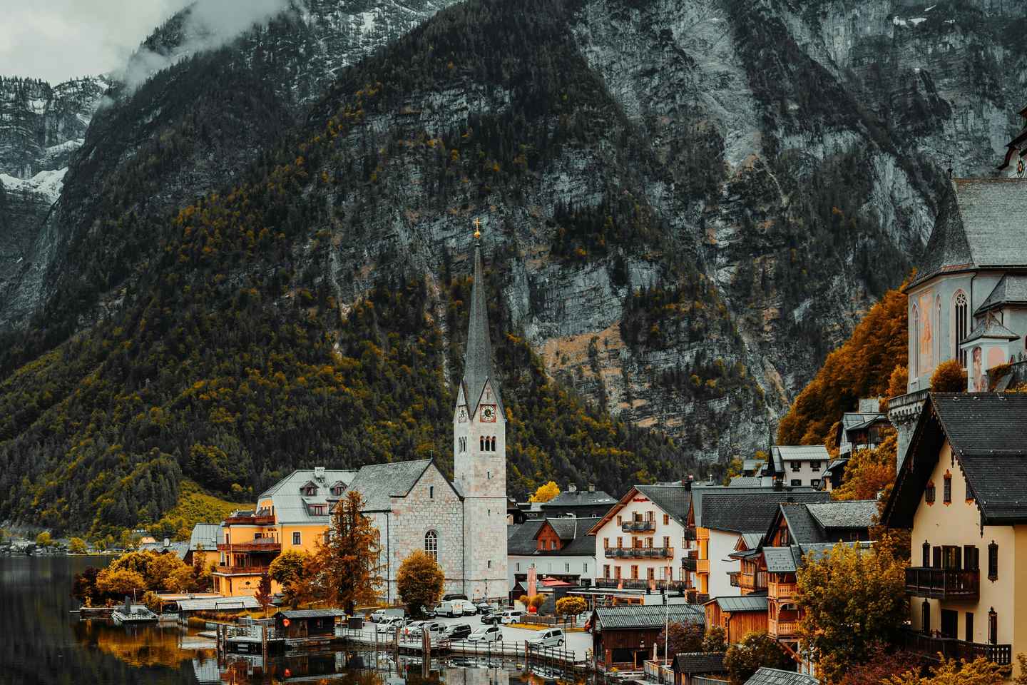 From Salzburg: Private Day Trip to Hallstatt with St. Gilgen