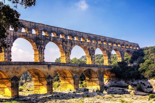 Visit Pont du Gard  The Digital Audio Guide in Avignon