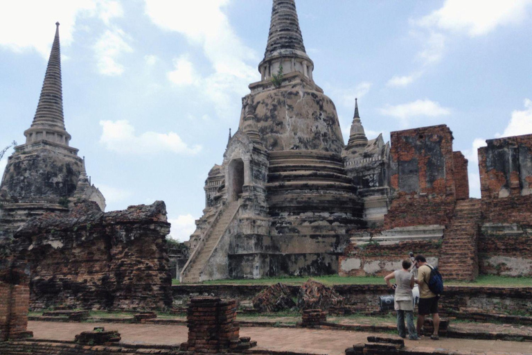 Ayutthaya: Tuk-Tuk Tour Options Boat Trip or Thai Costume Half Day Tuk-Tuk Heritage Tour