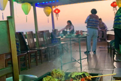 HoiAn: Sunset Fishing Boat Tour and BBQ Dinner with locals