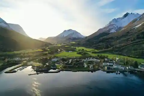 Ålesund-Sæbø rondreis (stop van 2 uur in Sæbø)