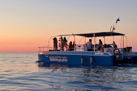 Cefalù: Coast-to-Coast Catamaran Tour