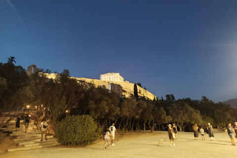 Athens and Piraeus: Private Night Tour