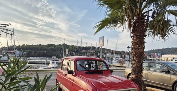 Korčula: Oldtimer-Tour mit Wein- und Olivenölverkostung Korčula: Oldtimer-Tour mit Wein- und Olivenölverkostung