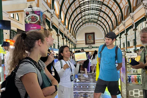 Ho Chi Minh City: Walking Tour with Local Guide