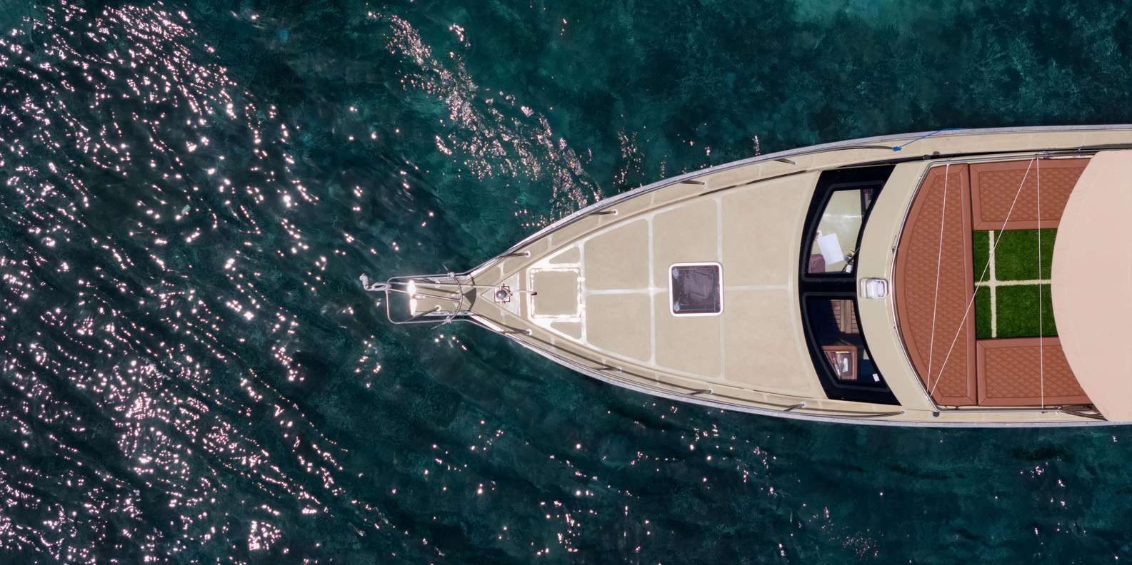 Bali: Premium Yacht Nusa Penida Manta Snorkeling & Land Tour — gallery image 17