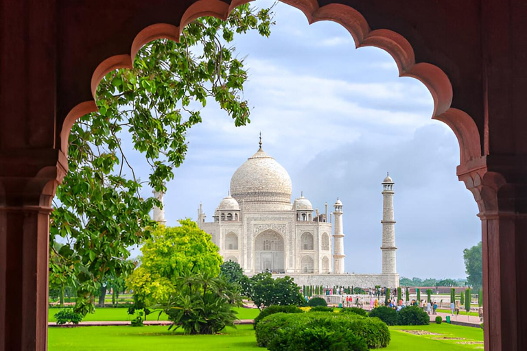 Taj Mahal &amp;Agra stad: Övernattningstur från Delhi med alternativAll Inclusive med 5-stjärnigt hotell + flygmiddag och Jaipur Drop