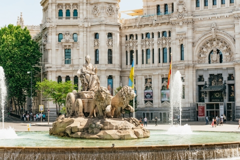 Madrid: stadstour met de hop on, hop off-busHop on, hop off-ticket voor 2 dagen