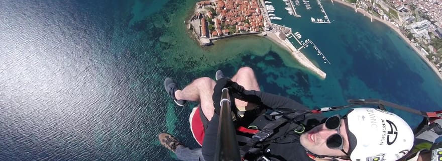 Parapente Monténégro : Excursion aérienne au-dessus de la vieille ville de Budva