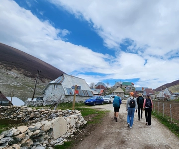 From Sarajevo: Full-Day Hike to Lukomir Village