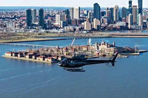 Din New Jersey: NYC Skyline Helicopter Tour
