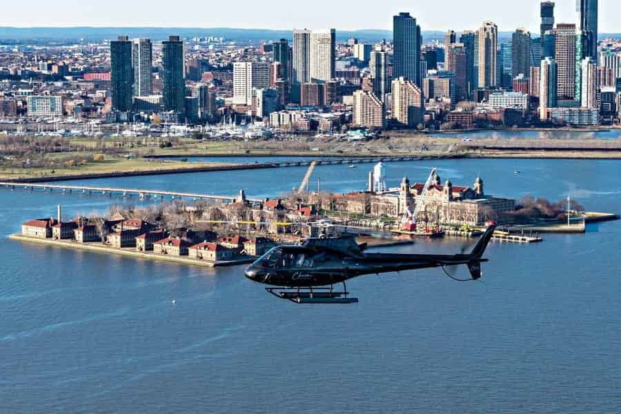 Aus New Jersey: NYC Skyline Hubschrauber Rundflug. Foto: GetYourGuide
