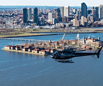From New Jersey: NYC Skyline Helicopter Tour
