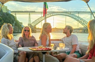 Porto: Private Bootsfahrt auf dem Douro – 6 Brücken, Natur & Schwimmen