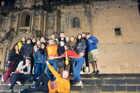 Cusco : Tournée des bars avec entrée coupe-file et boissons