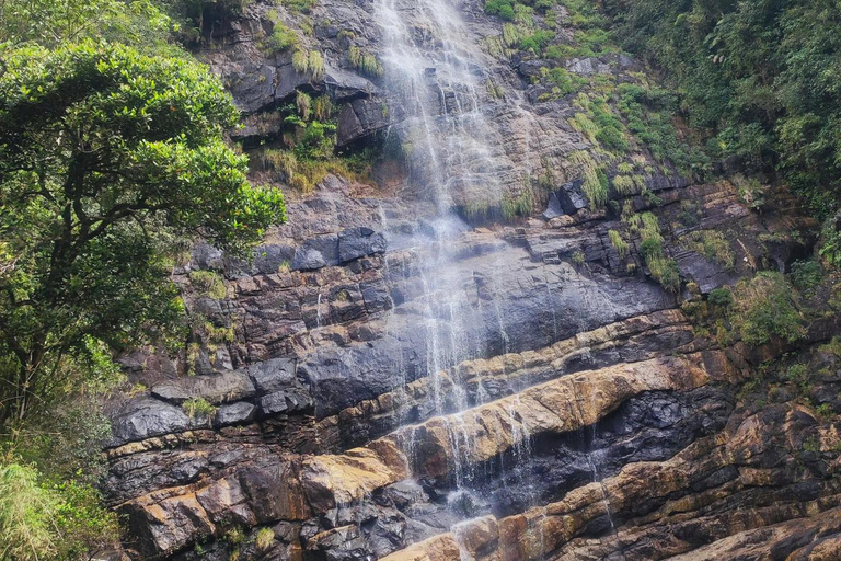 Kandy: Knuckles Mountain Range 2-Day Camping Tour