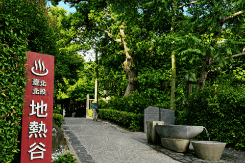 Taipei: Tamsui and Beitou Private Walking Tour