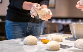 Naples: Authentic Neapolitan Pizza Making Class