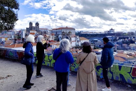 Porto: Historic Center Small-Group Walking Tour