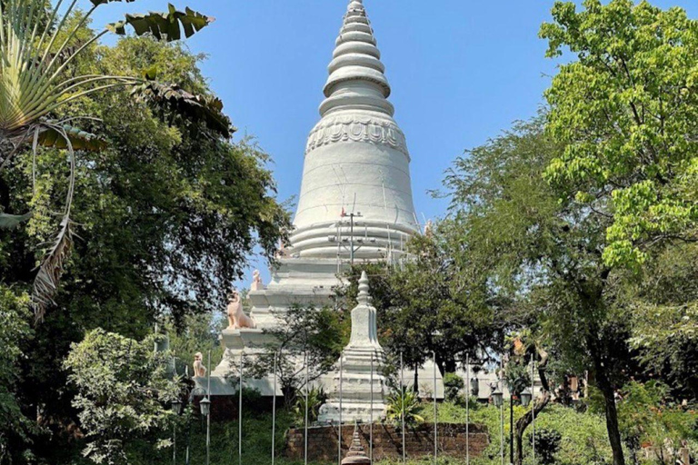 Città di Phnom Penh e Isola della Seta