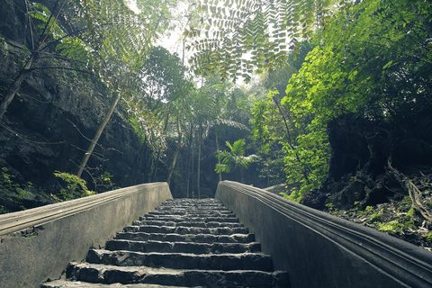 Hanoi: Parfümpagode mit Bootsfahrt oder Lotus-SeidendorfPrivate Tour: Parfümpagode, Lotus-Seidendorf und Weihrauch