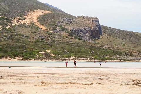 Vanuit de gebieden van Chania: Dagtrip Gramvousa-eiland en Balos-strandAfhalen van Chania