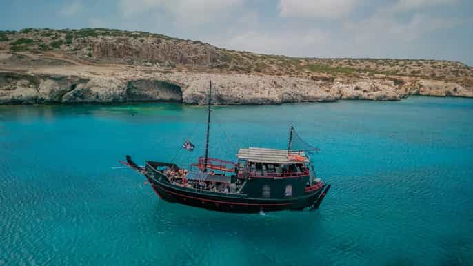 Protaras: Blue Lagoon and Turtles Pirate Cruise