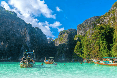 Von Phi Phi aus: Maya Bay Private Long Tail BootstourVom Phi Phi Pier: Maya Bay für 4 Stunden mit dem Privatfahrzeug