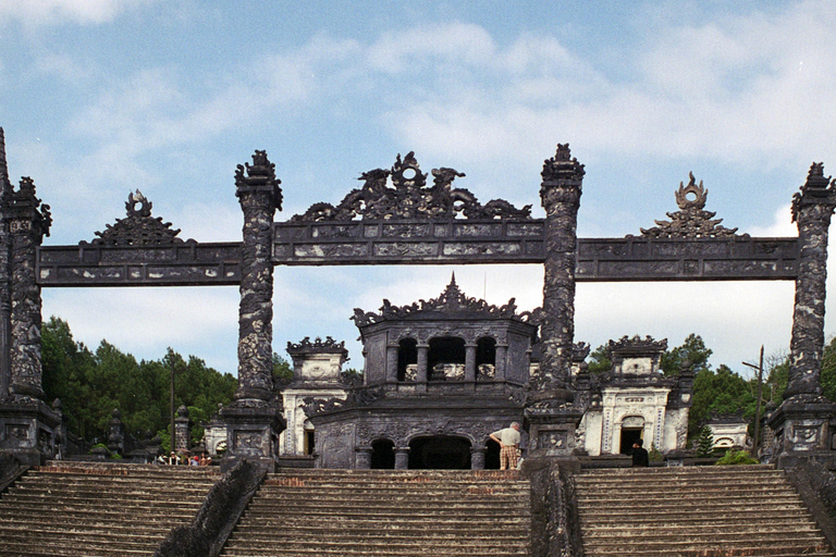 Hoi An: Hue City Full-Day Tour With Lunch. Group 12 Pax