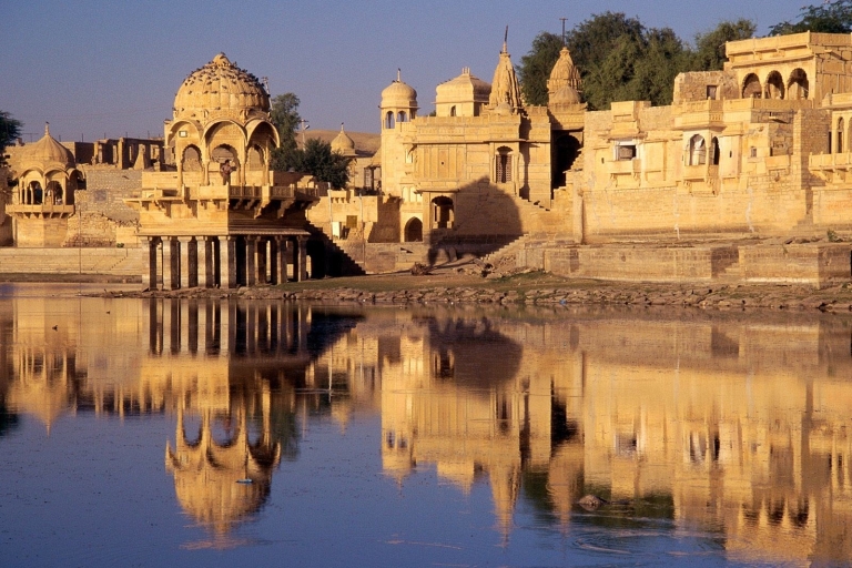 Depuis New Delhi : visite de Jaipur et du fort d'Amer en voiture le même jourTransp privé, guide touristique, billets d'entrée aux monuments et déjeuner