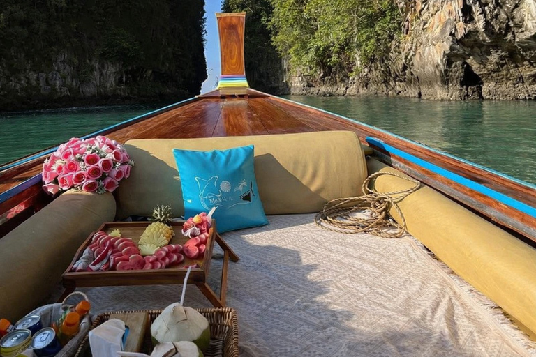 VIP Private Day Trip to Hong Island