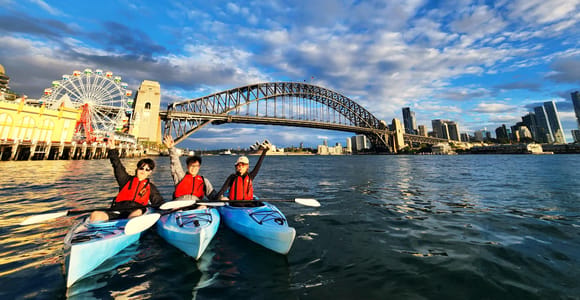Sydney: Opera & Harbour Bridge Small-Group Kayak Tour