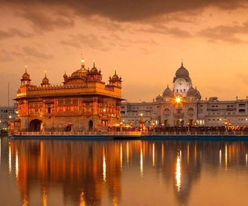 Amritsar: Tour di un giorno con cerimonia di ritiro al confine di Wagah